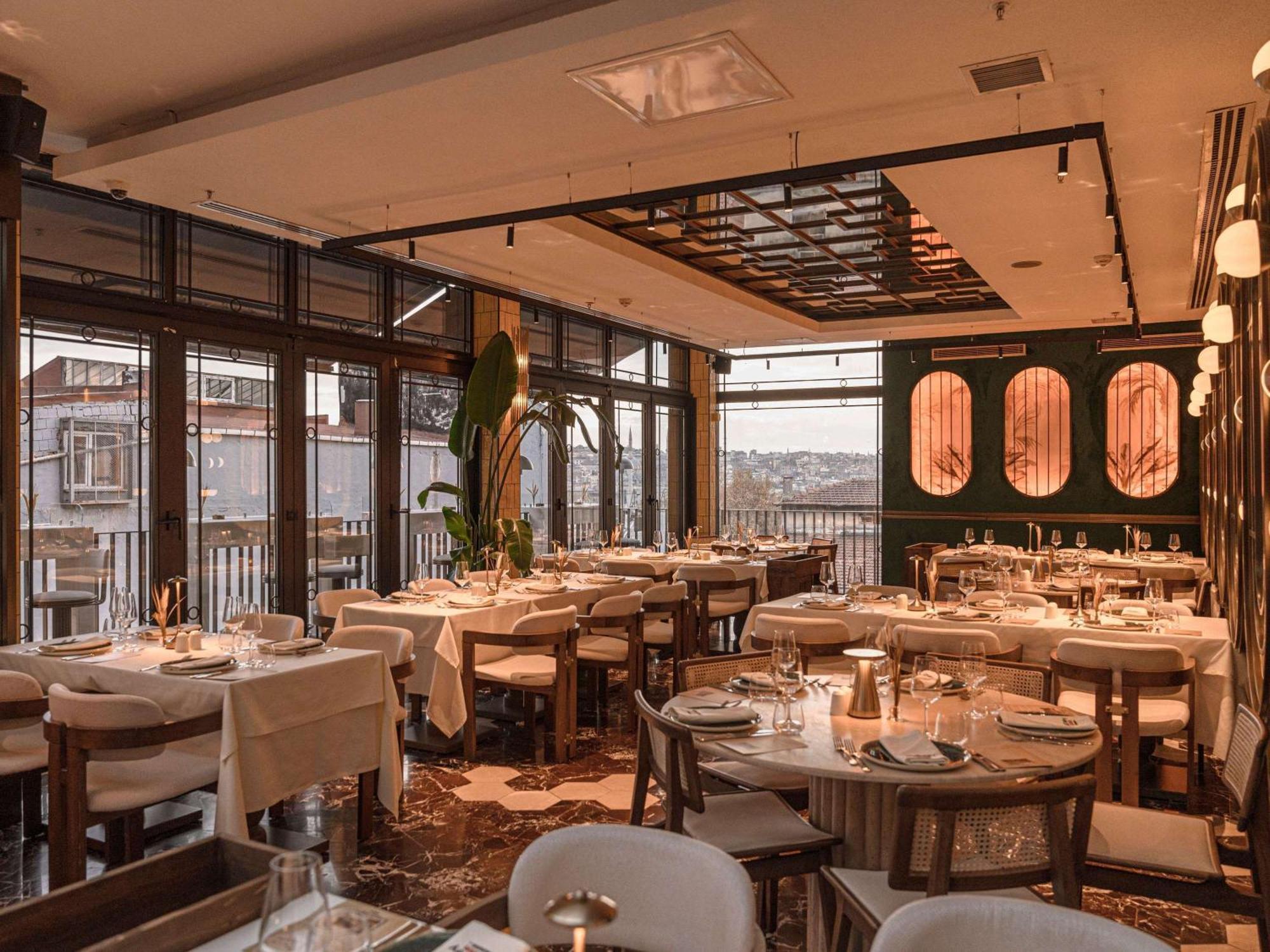 The Galata Istanbul Hotel Mgallery Exteriör bild Restaurant