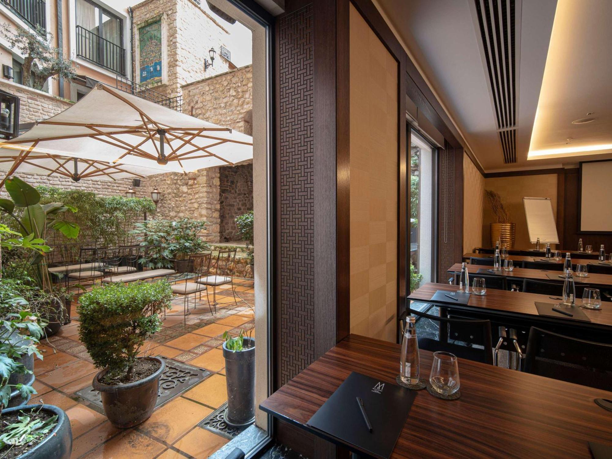 The Galata Istanbul Hotel Mgallery Exteriör bild The courtyard of the hotel